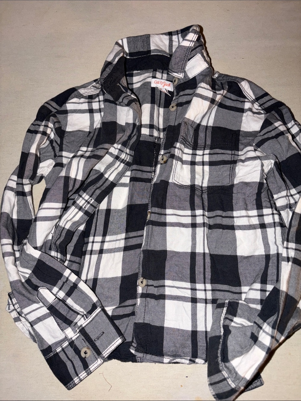 Kids Size 7/8 Cat & Jack Black, White and Gray Plaid Kids Button-Up Jacket
